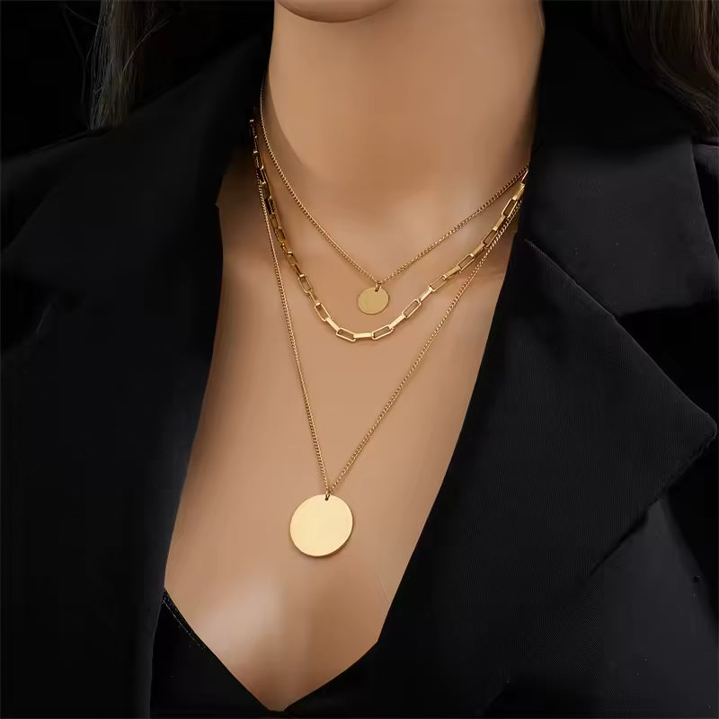 Fashion 3-in-1 Gold Round Pendant Necklace. Queen D LA