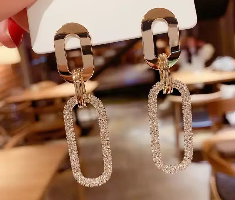 Dangle Drop Gold Earrrings