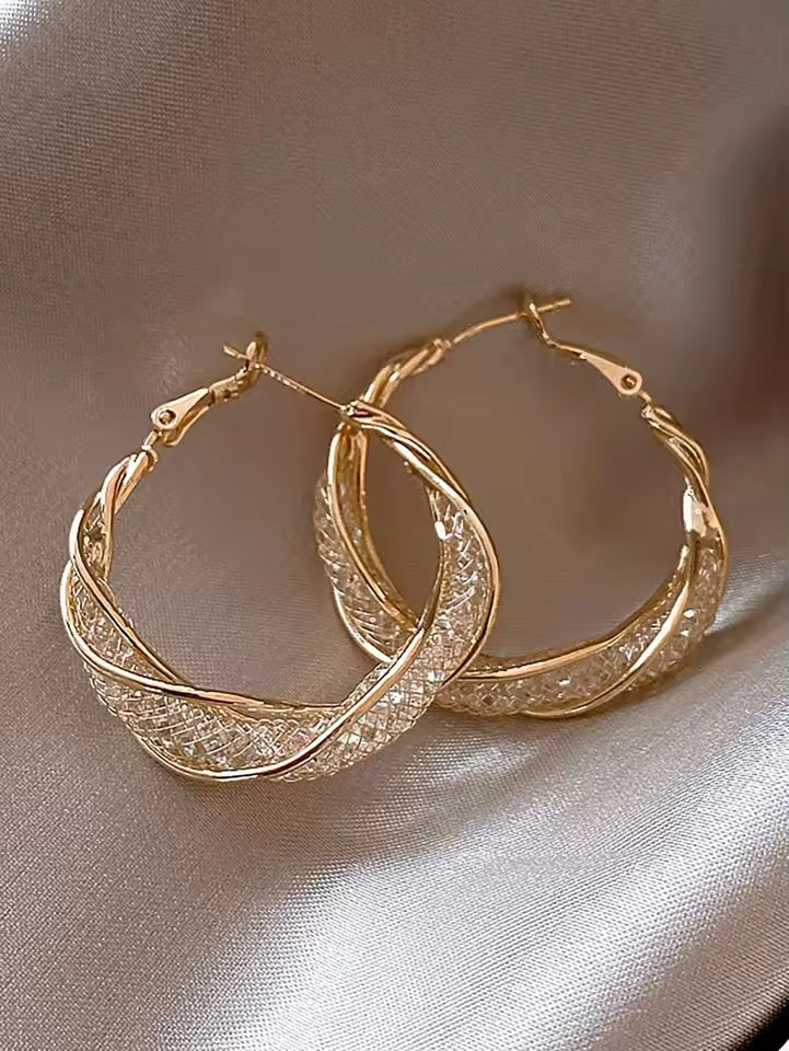 Intertwined Gold Hoop Earrings. Queen D LA